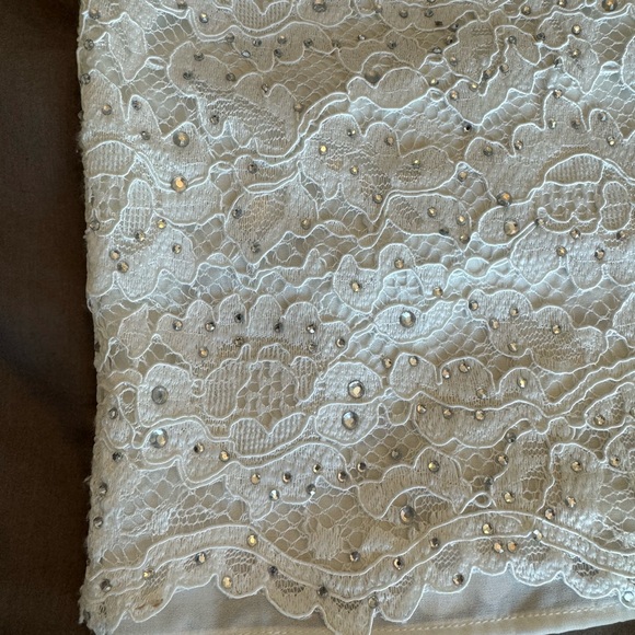 Alice and Olivia Lace Top - Picture 3 of 7